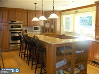 538 Millbrook Road Devon, PA 19333 - Photo 4 of 12
