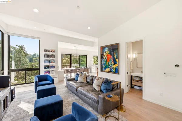 $1,198,000 | 45 Homeglen Lane, Oakland, CA 94611