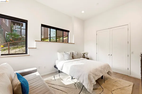 $1,198,000 | 45 Homeglen Lane, Oakland, CA 94611