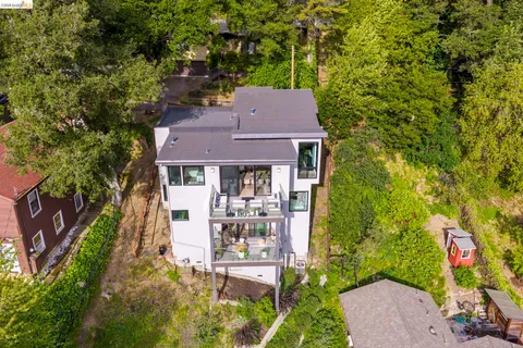 $1,198,000 | 45 Homeglen Lane, Oakland, CA 94611