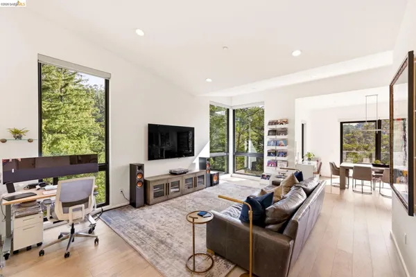 $1,198,000 | 45 Homeglen Lane, Oakland, CA 94611