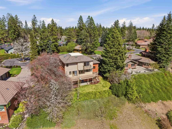 $1,000,000 | 5432 South Quail Ridge Circle, Spokane, WA 99223