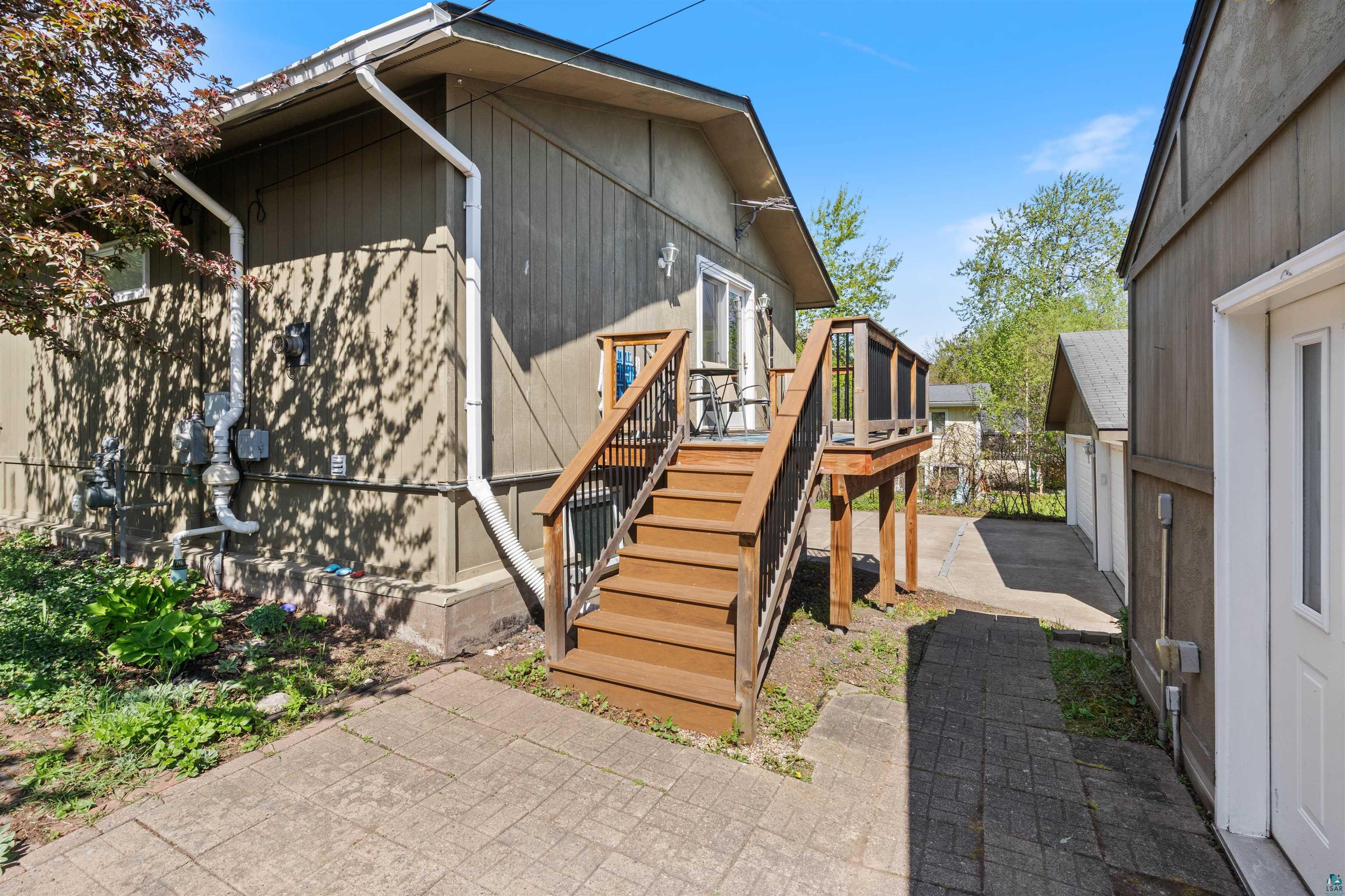 5306 Ivanhoe Street Duluth, MN 55804 - Photo 27 of 37