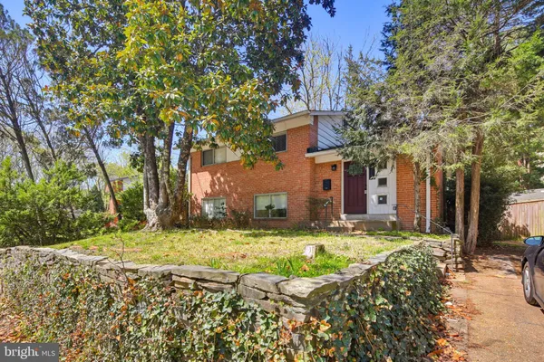 $3,500 | 9717 Hedin Drive, Silver Spring, MD 20903