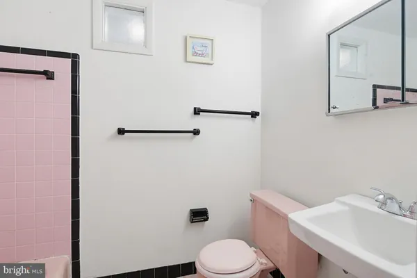 $3,500 | 9717 Hedin Drive, Silver Spring, MD 20903