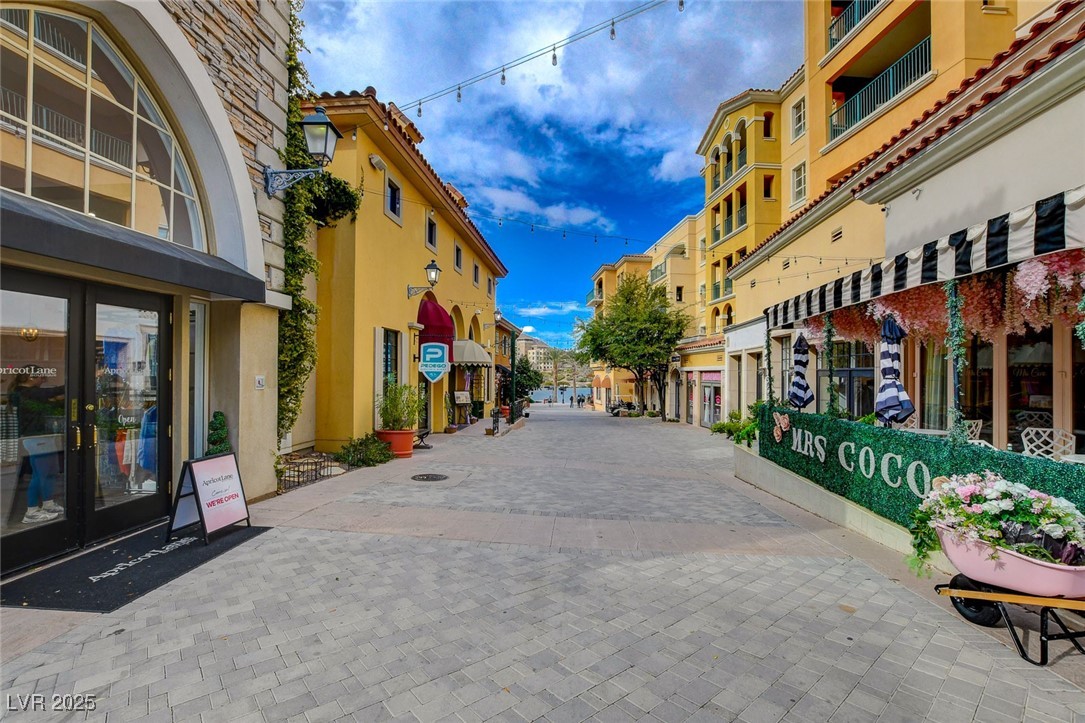 30 Strada Di Villaggio, Unit 513 Henderson, NV 89011 - Photo 52 of 64 The Village Shops and Dining