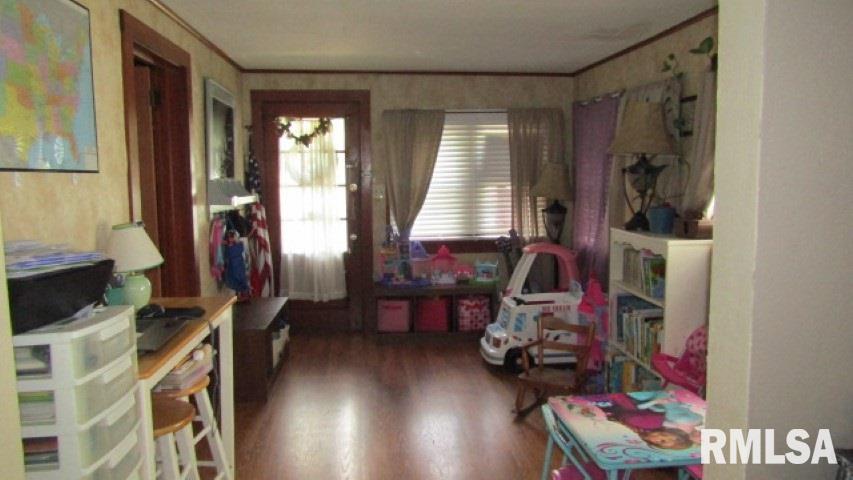245 20th Place Clinton, IA 52732 - Photo 8 of 12 Gallery Image 8