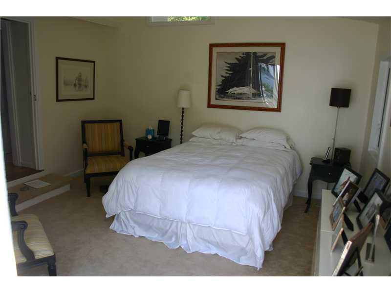 142 Murray Hill Road East Boothbay, ME 04544 - Photo 5 of 8 Bedroom.