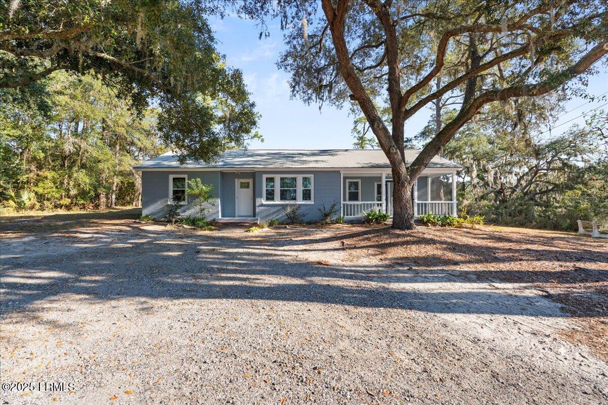 88 Joe Frazier Road Beaufort, SC 29906 - Photo 2 of 34 02-88 Joe Frazier Rd