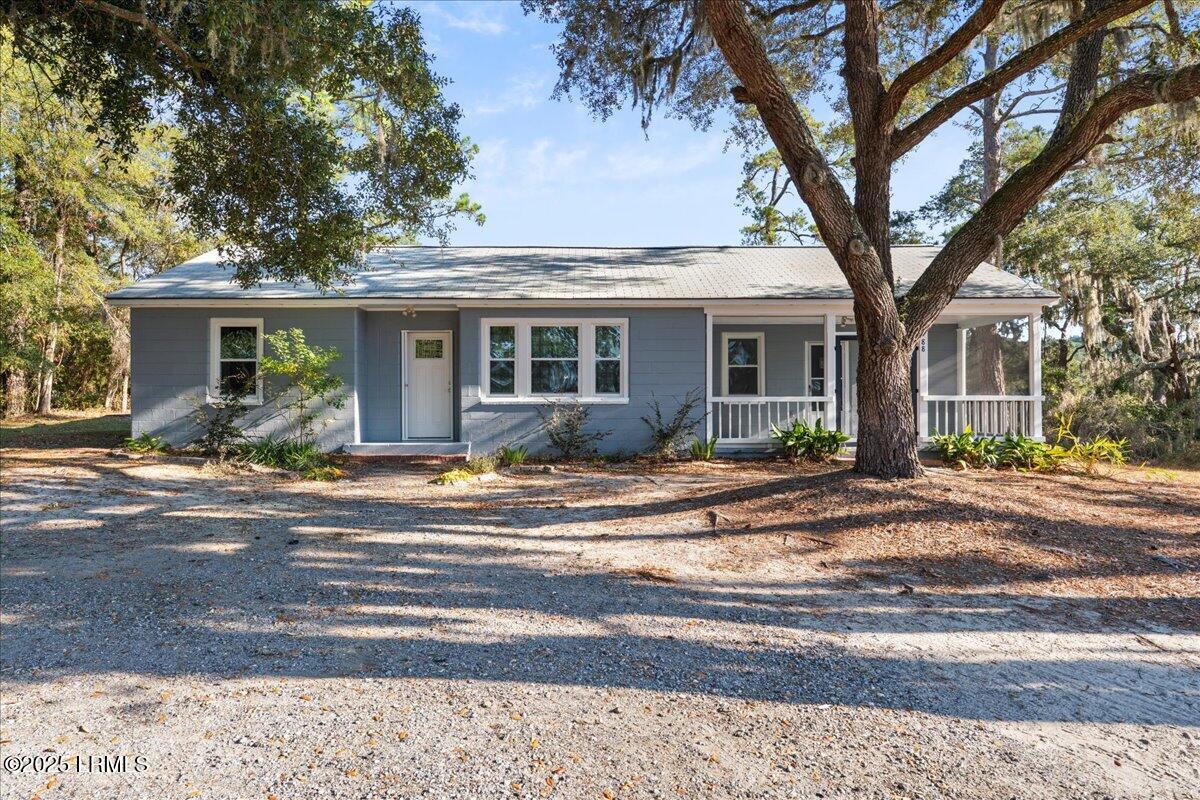 88 Joe Frazier Road Beaufort, SC 29906 - Photo 6 of 34 03-88 Joe Frazier Rd