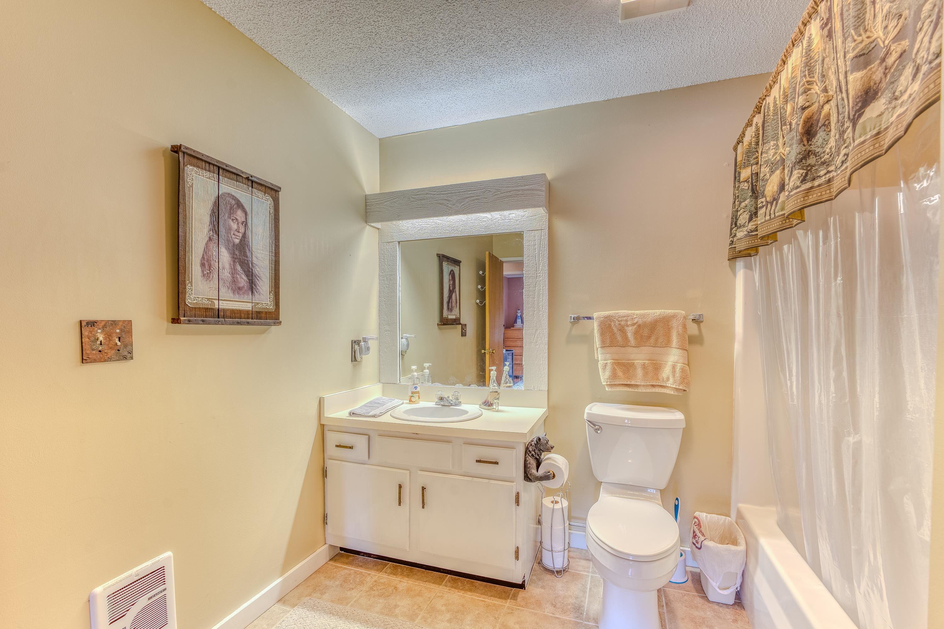 34 Ravine Lane, Unit 3 Lincoln, NH 03251 - Photo 25 of 34 Gallery Image 25