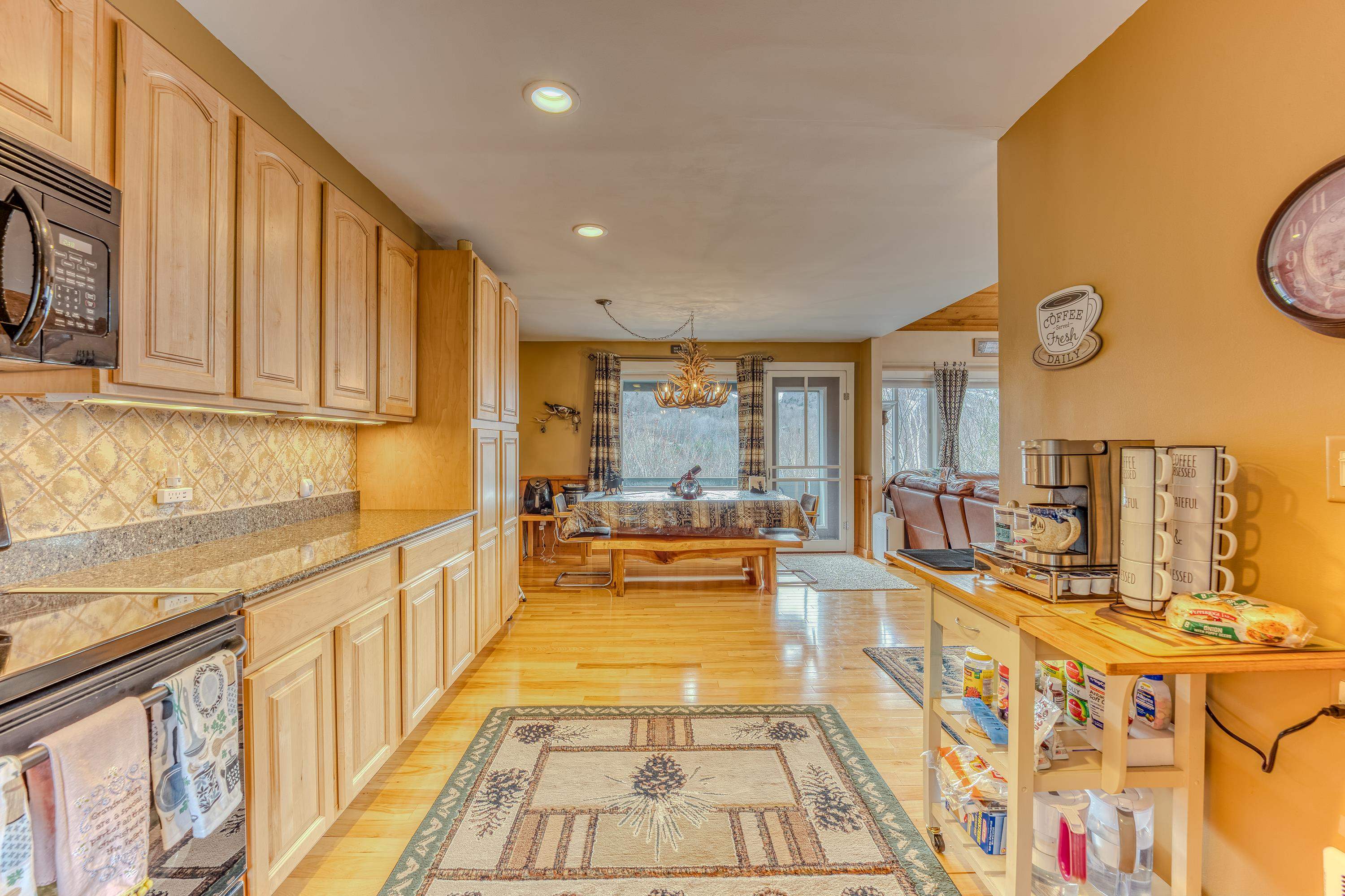 34 Ravine Lane, Unit 3 Lincoln, NH 03251 - Photo 9 of 34 Gallery Image 9
