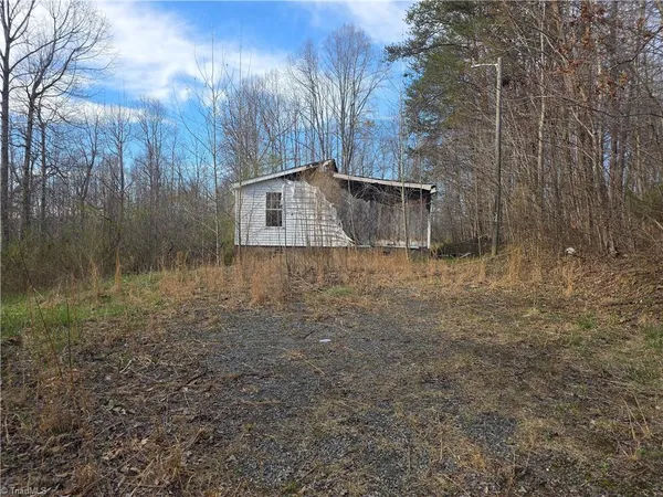 $55,000 | 2051 Toms Creek Church Road, Pilot Mountain, NC 27041