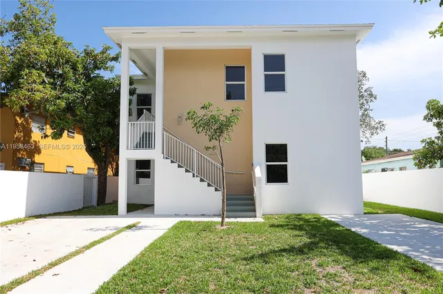 $5,500 | 160 Northeast 57th Street, Unit B, Miami, FL 33137