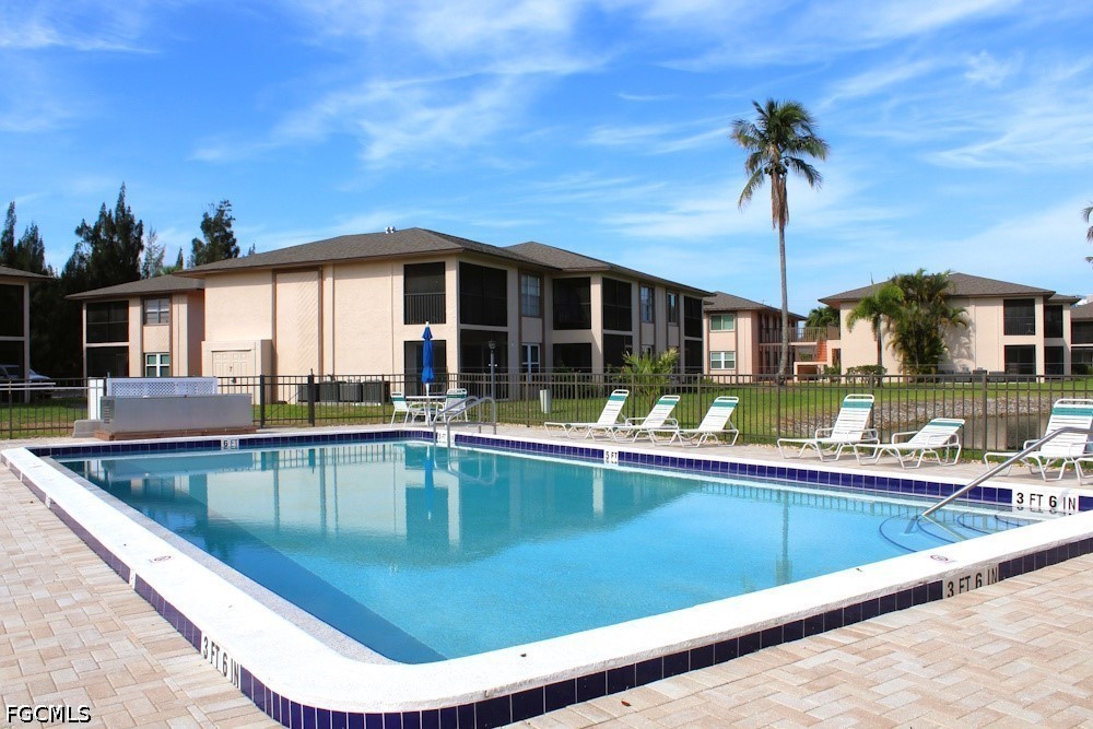 16881 Davis Road, Unit 112 Fort Myers, FL 33908 - Photo 17 of 21