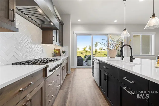 $959,999 | 5718 West Polecat Drive, Eagle, ID 83616