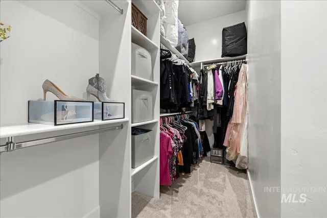 $959,999 | 5718 West Polecat Drive, Eagle, ID 83616