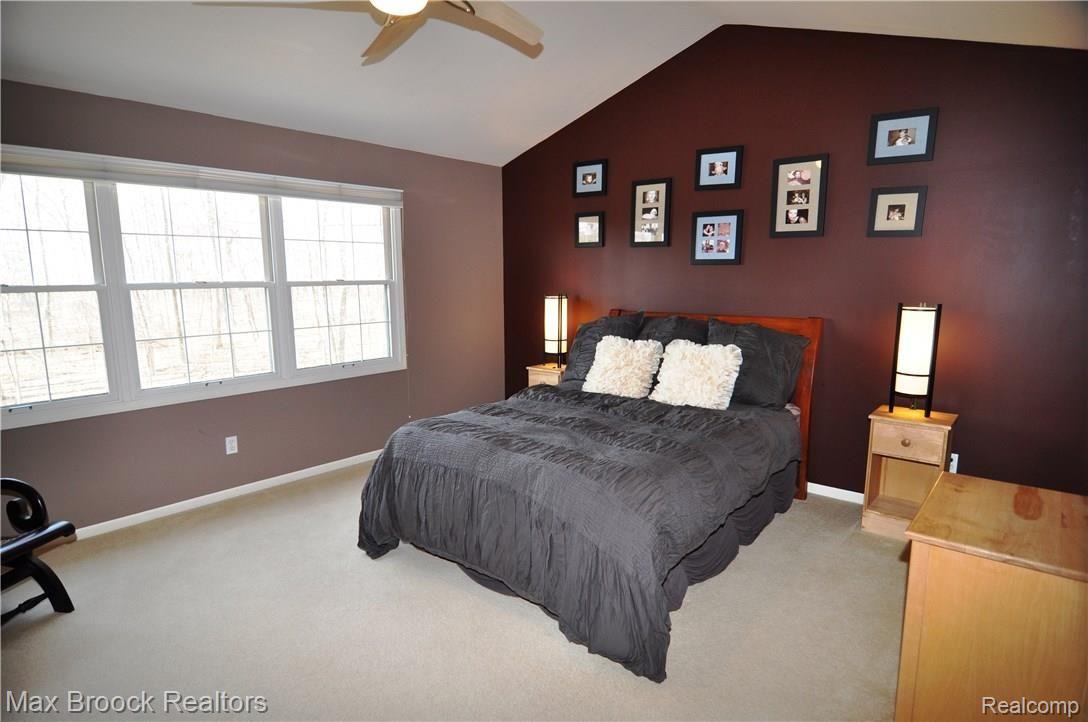 699 Twin Oaks Court Rochester, MI 48307 - Photo 19 of 65 DSC_0077.JPG