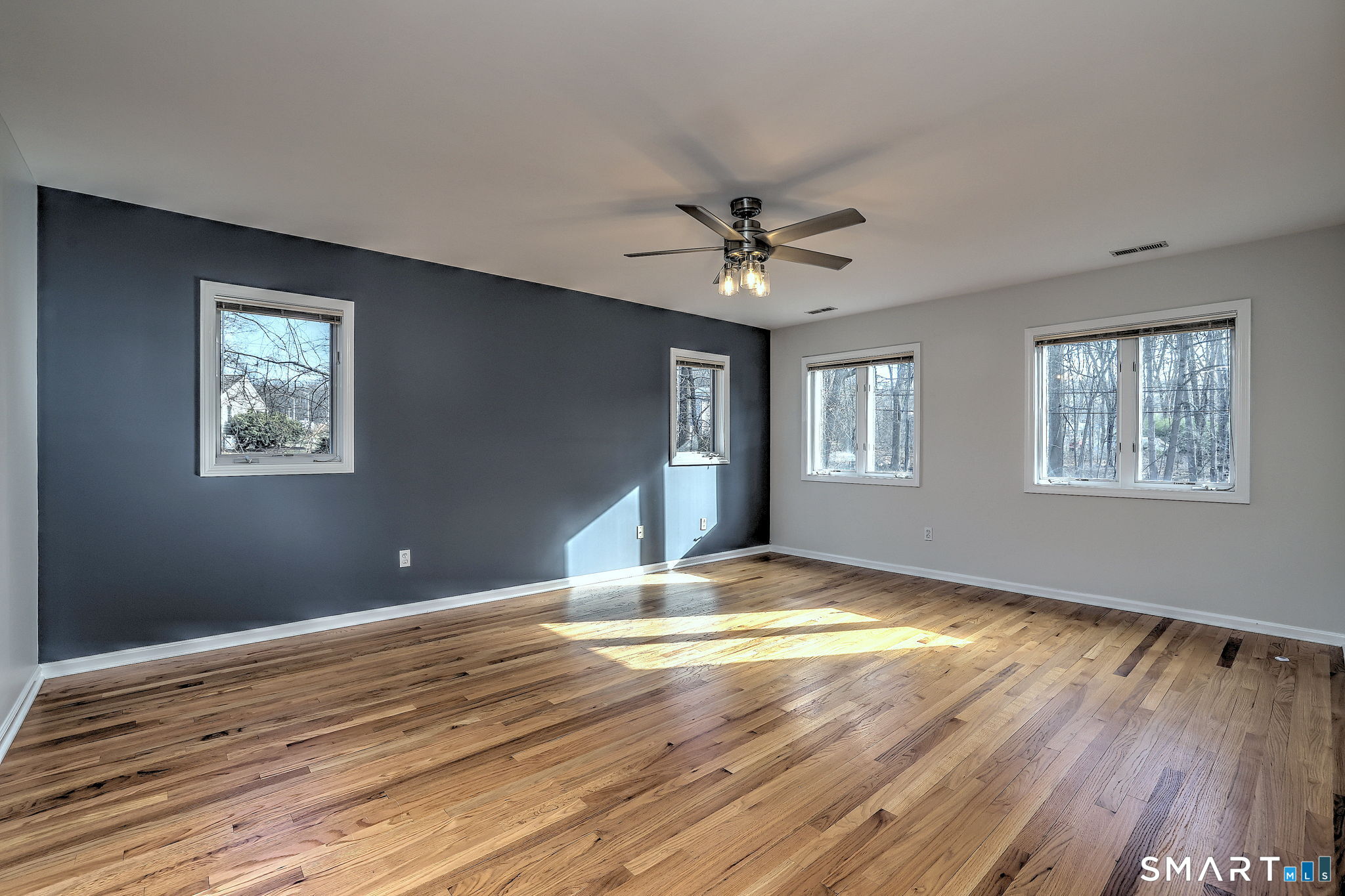 84 Chelsea Court Orange, CT 06477 - Photo 27 of 39