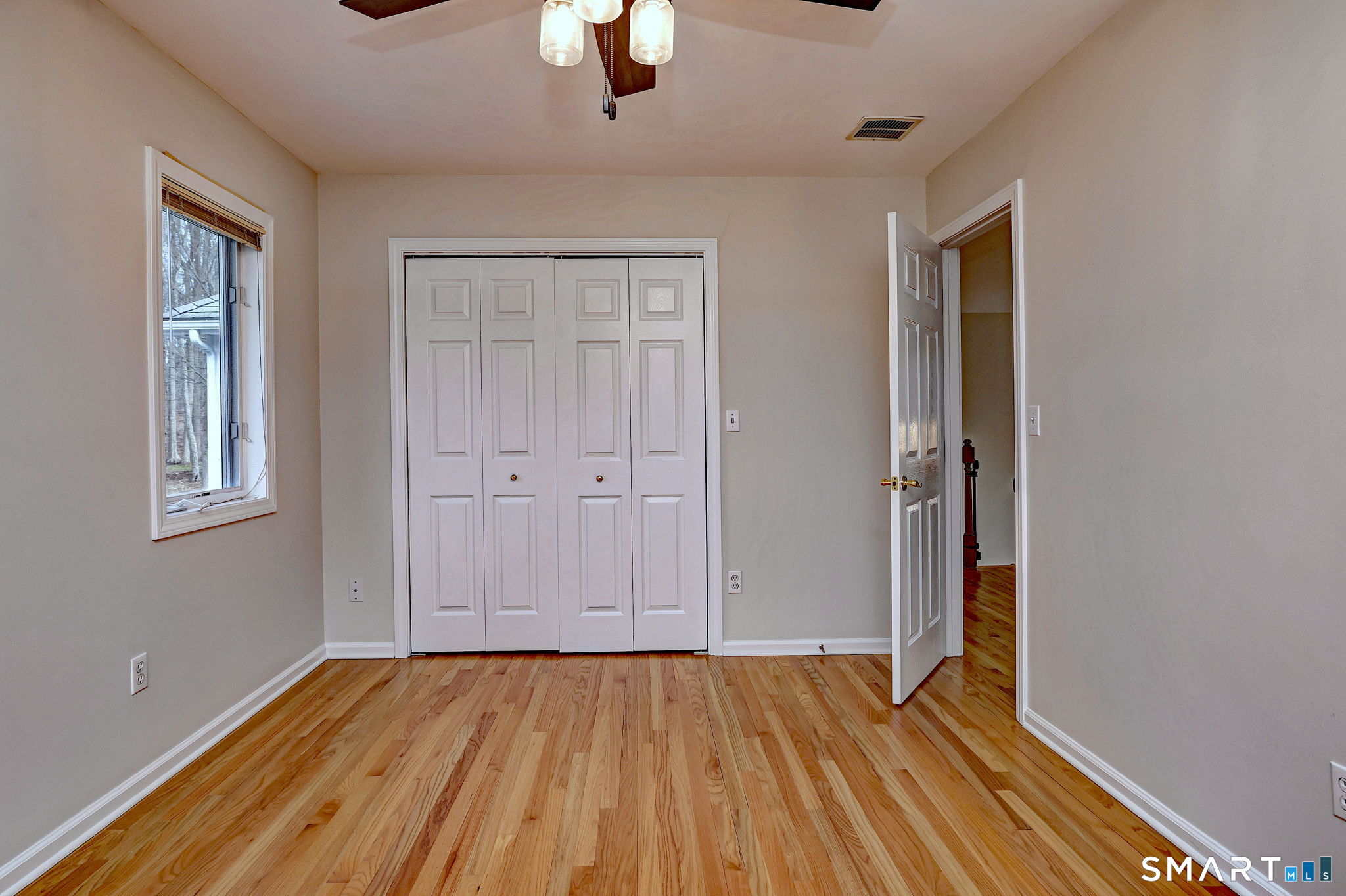 84 Chelsea Court Orange, CT 06477 - Photo 32 of 39