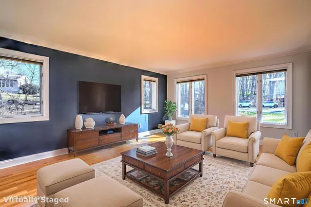 $975,000 | 84 Chelsea Court, Orange, CT 06477