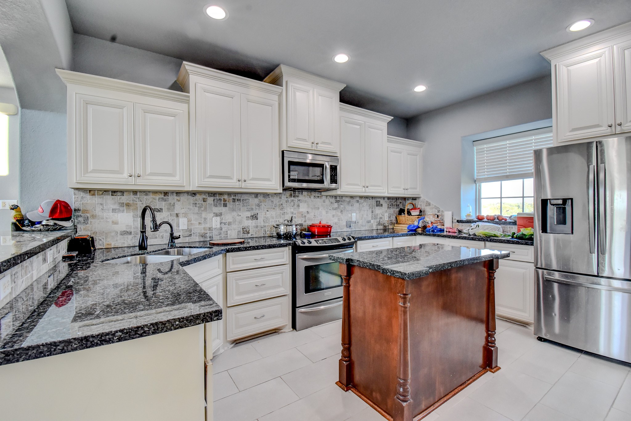 211 Tuna Run Freeport, TX 77541 - Photo 18 of 40