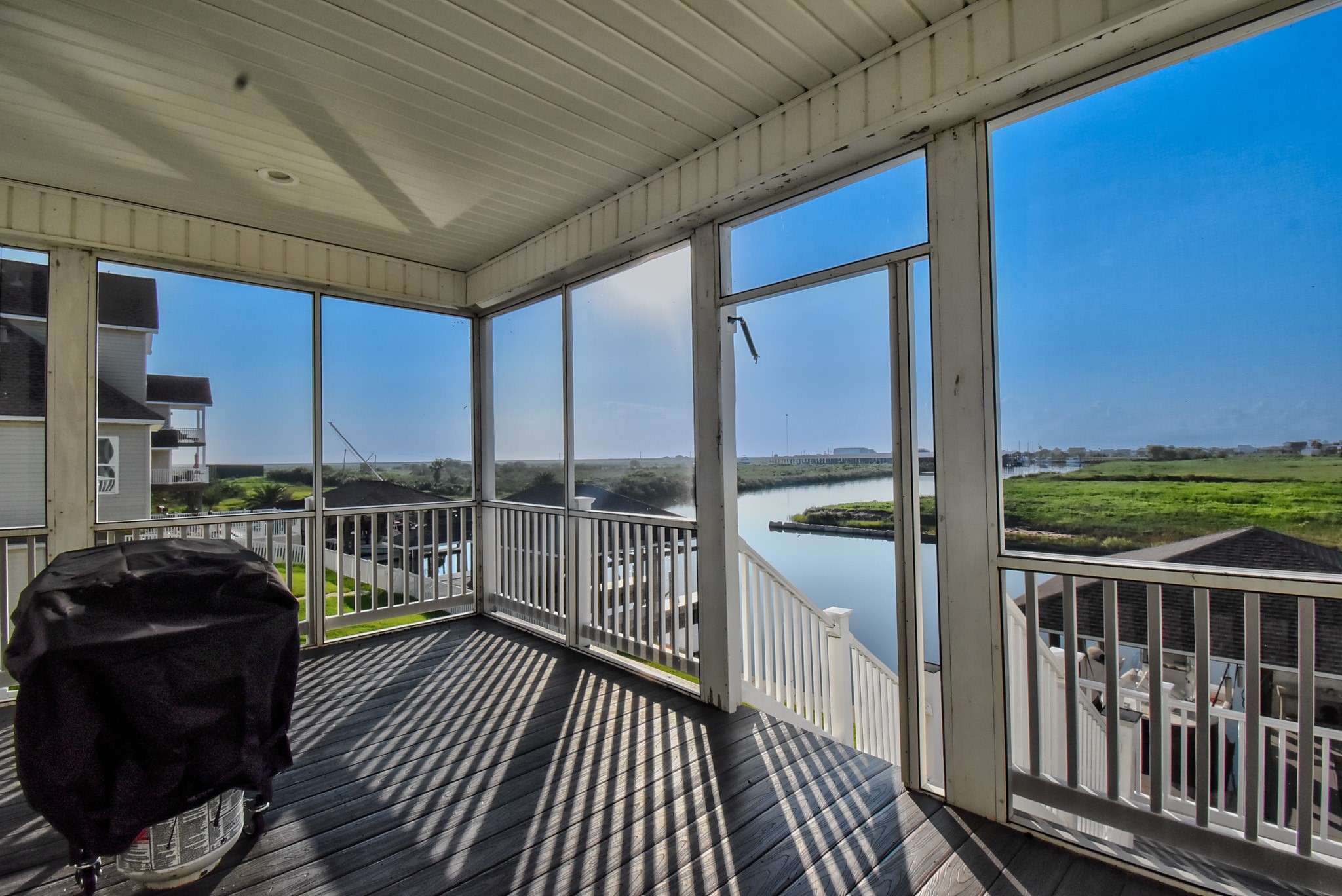 211 Tuna Run Freeport, TX 77541 - Photo 32 of 40 Deck/Patio 2nd floor