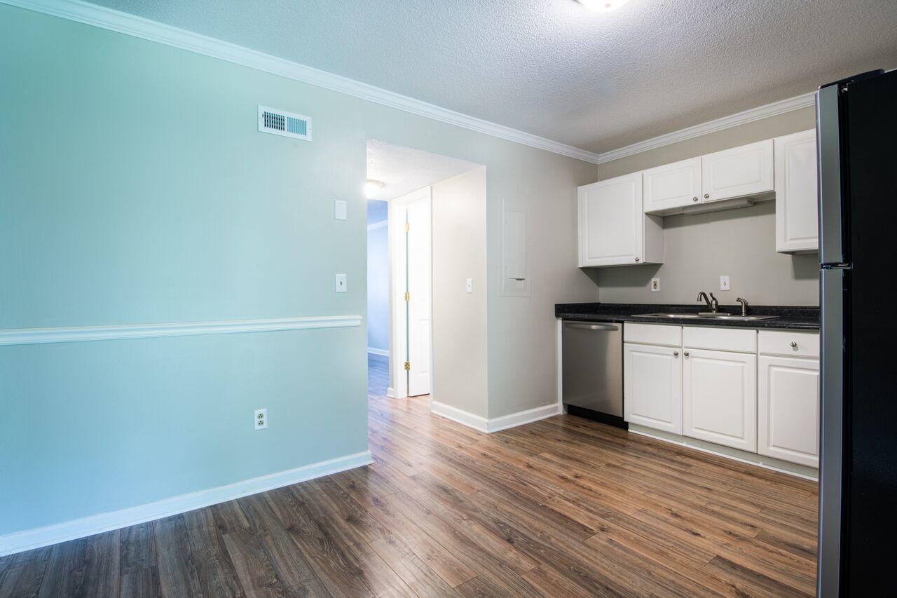 1848 Mepkin Road, Unit E8 Charleston, SC 29407 - Photo 7 of 17 7.Kitchen