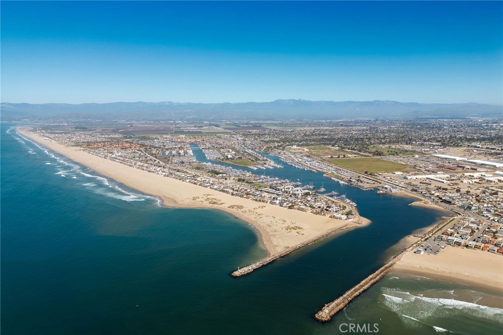 3604 Dunkirk Drive Oxnard, CA 93035 - Photo 30 of 32 a view of an ocean beach