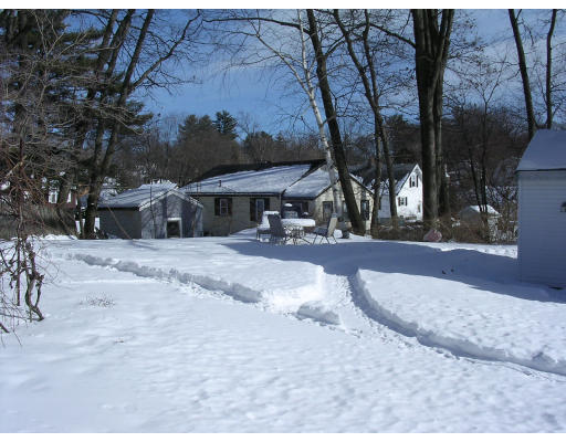 26 Ridgeway Avenue Billerica, MA 01821 - Photo 23 of 24 Gallery Image 23
