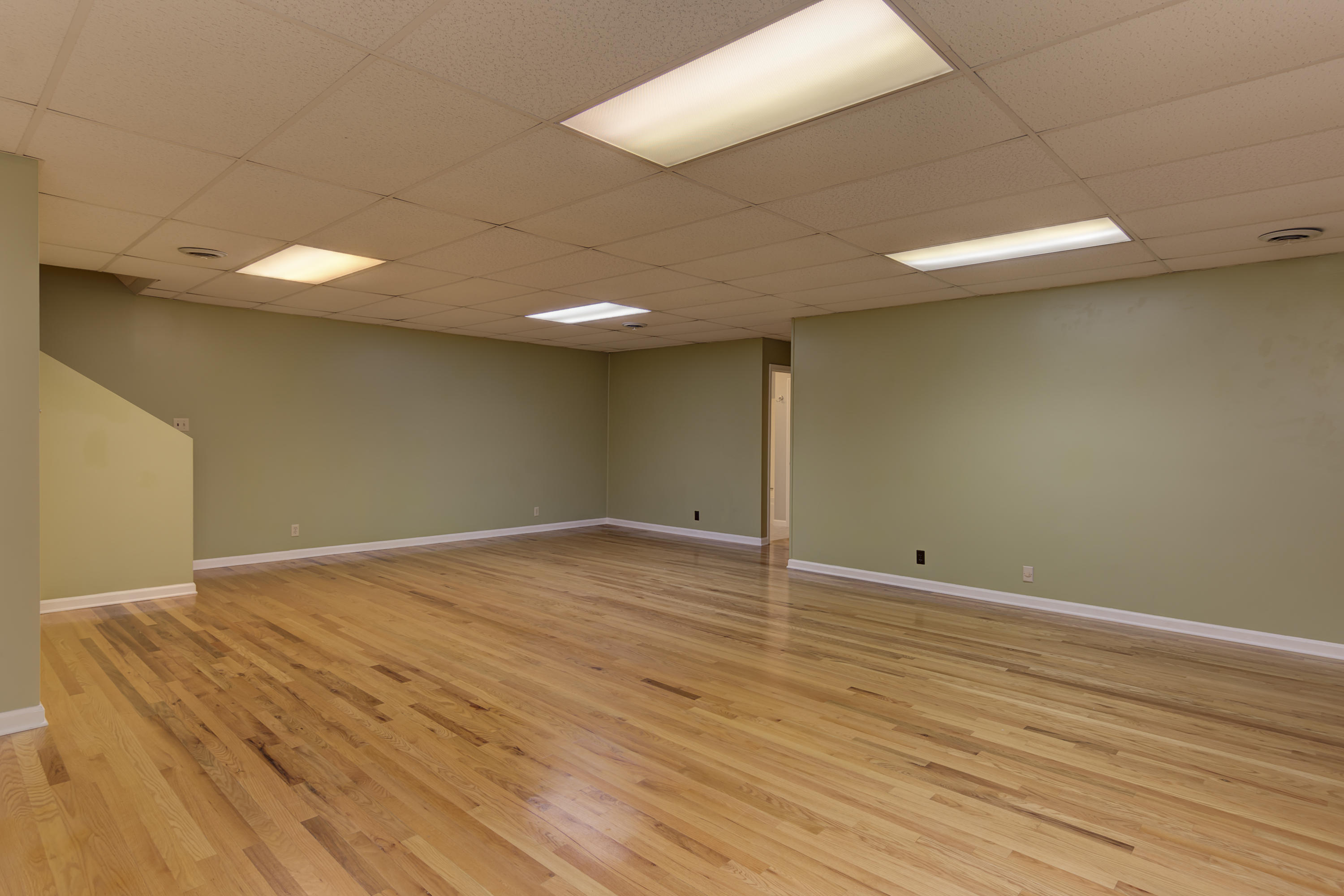 206 Connors Circle Oak Ridge, TN 37830 - Photo 22 of 30 Basement Family Room 3-206 Connors