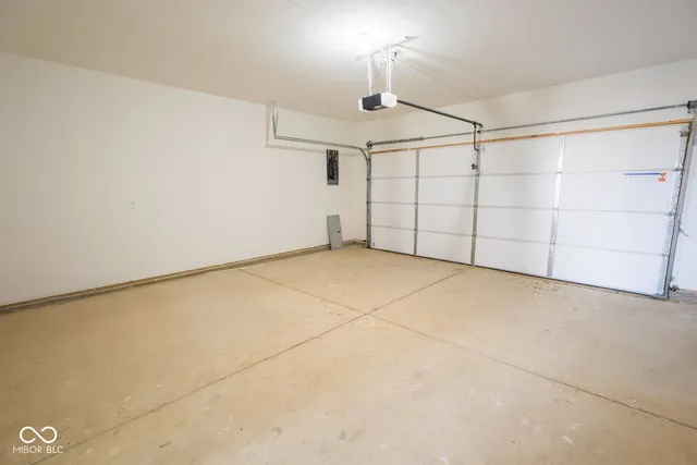 $1,750 | 1025 North 9th Street, Elwood, IN 46036