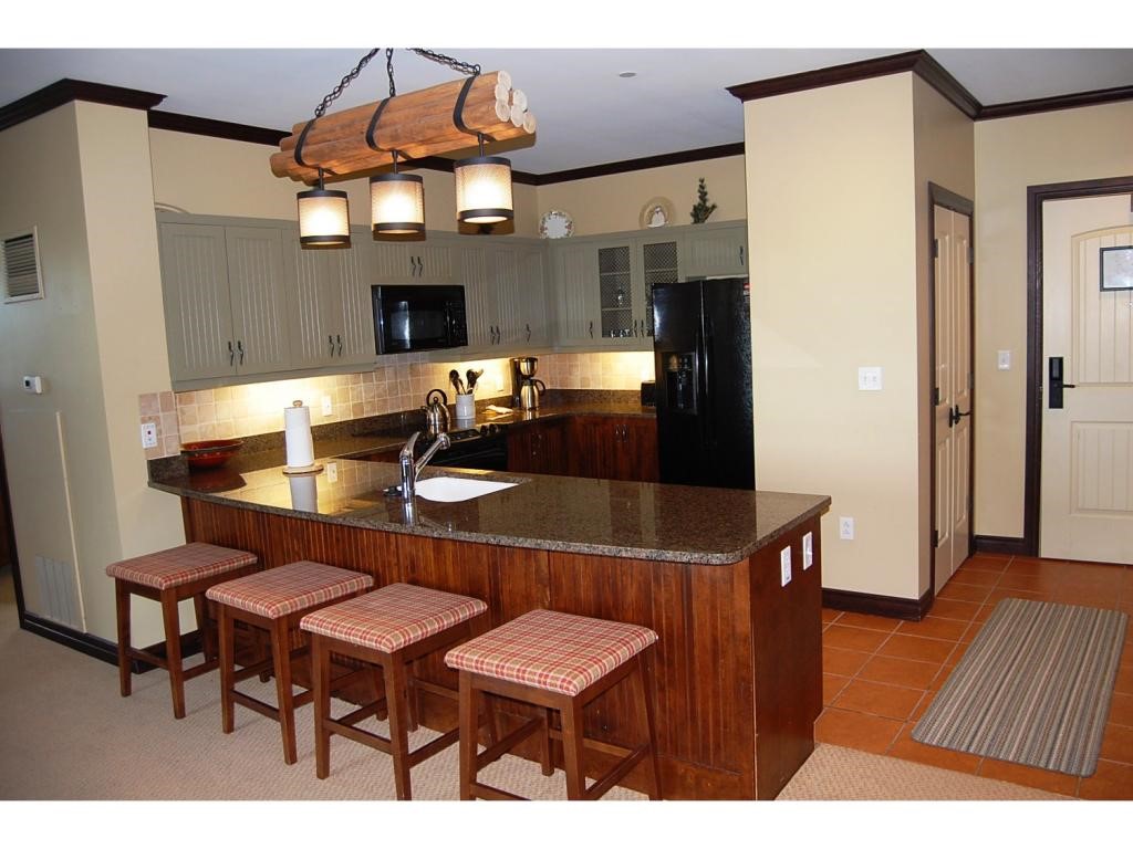 759 Stratton Mountain Road, Unit 138 Stratton, VT 05155 - Photo 4 of 9