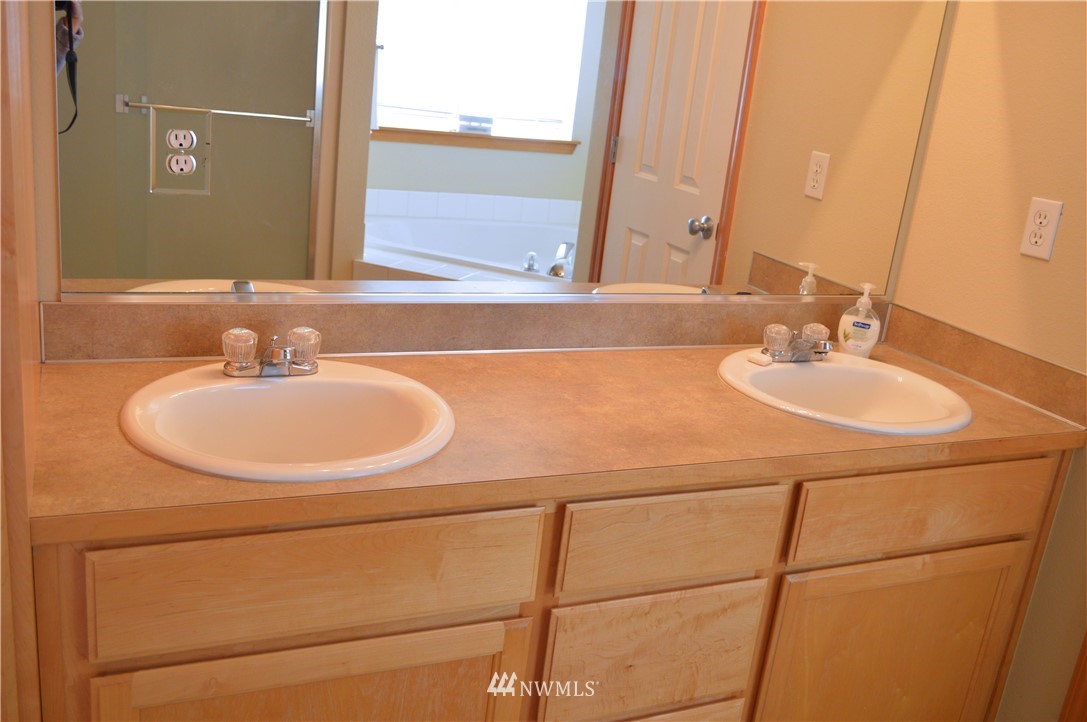 7241 Radius Loop Southeast Lacey, WA 98513 - Photo 16 of 21 Gallery Image 16