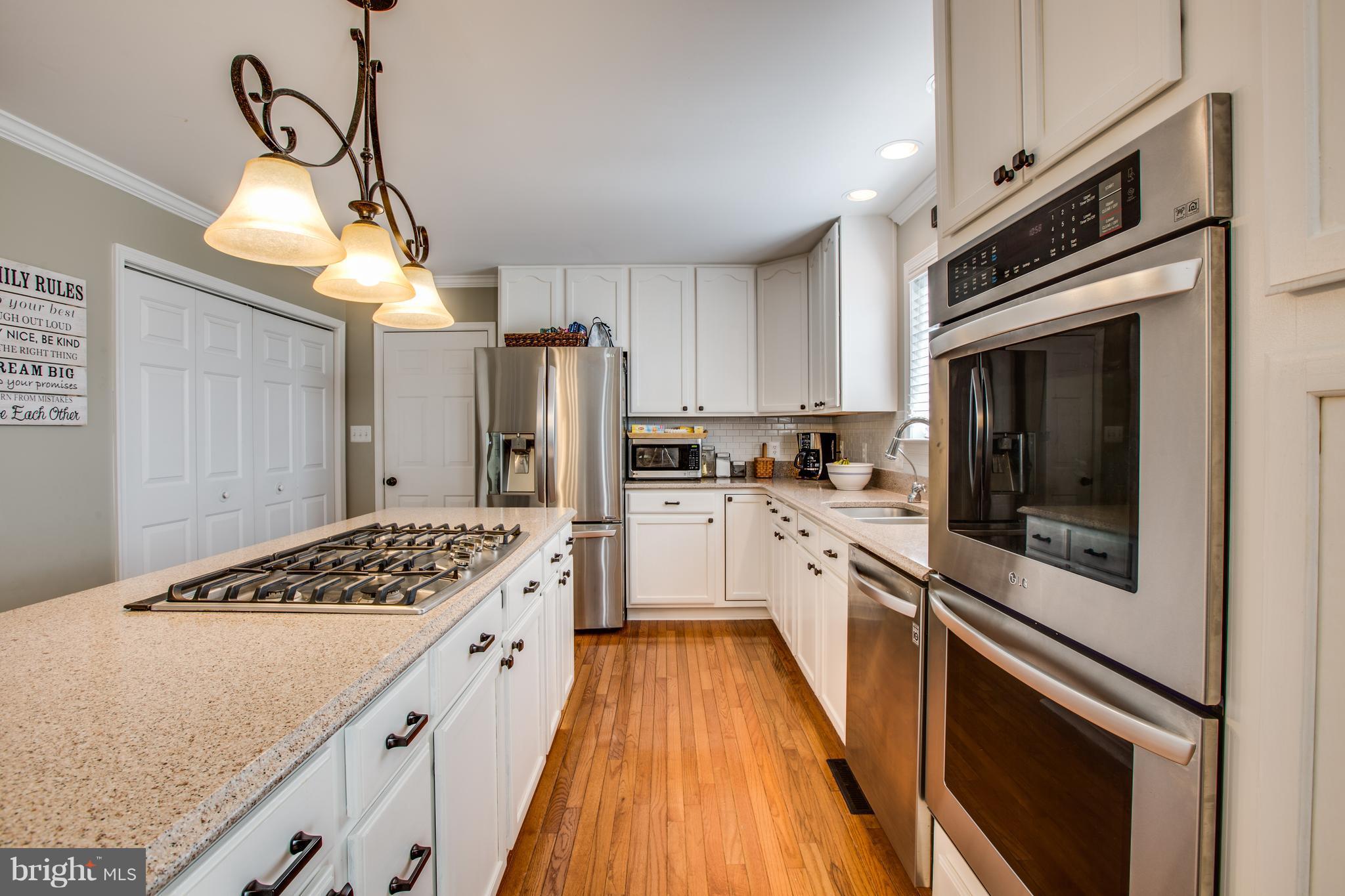 10045 Rogues Road Midland, VA 22728 - Photo 11 of 25 Beautiful new lighting and fixtures
