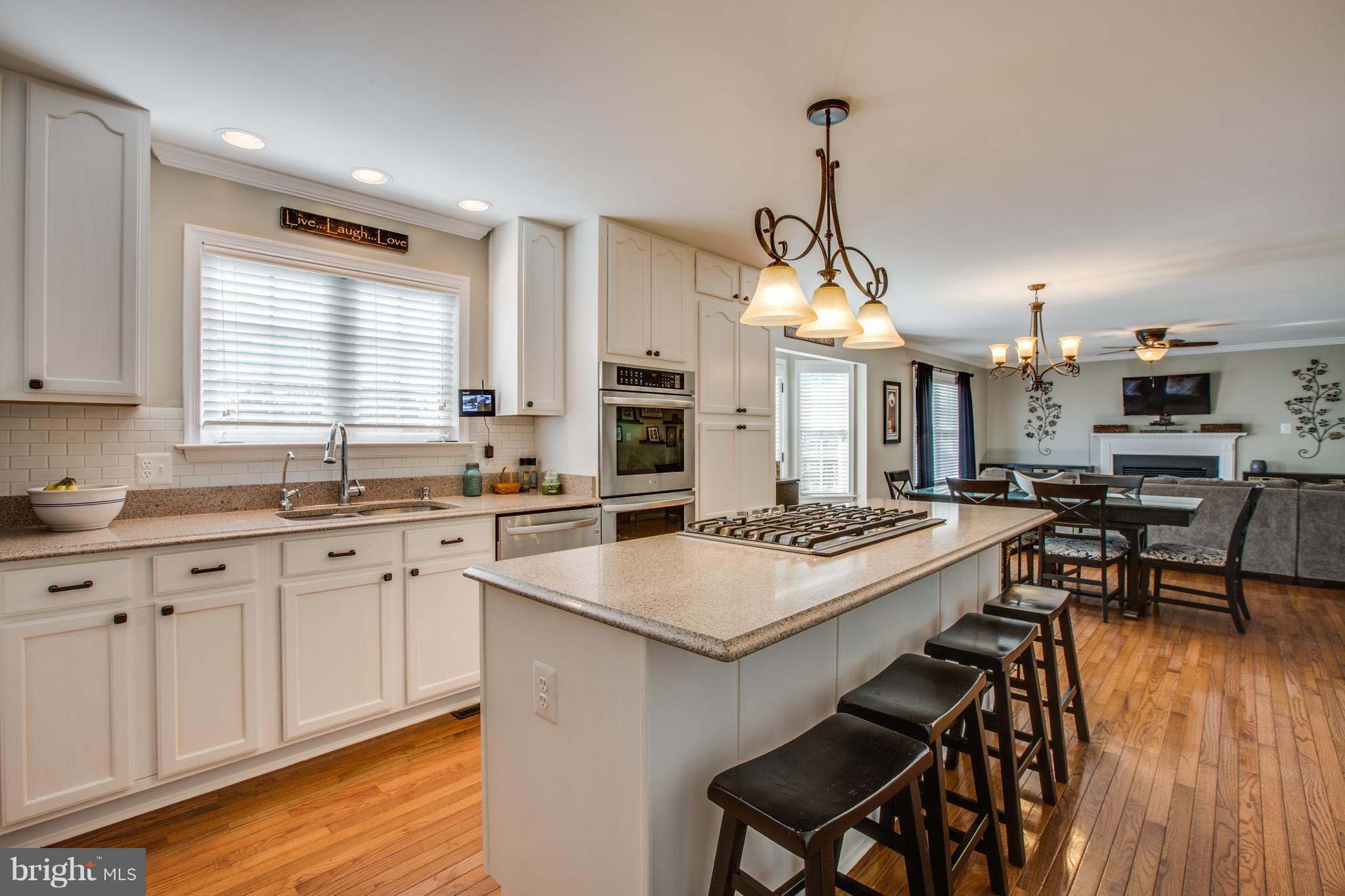 10045 Rogues Road Midland, VA 22728 - Photo 10 of 25 Kitchen open to living room