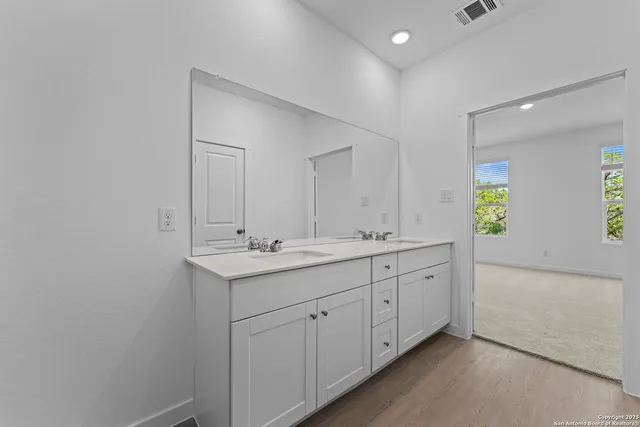 $299,900 | 14811 Taradeau, San Antonio, TX 78254