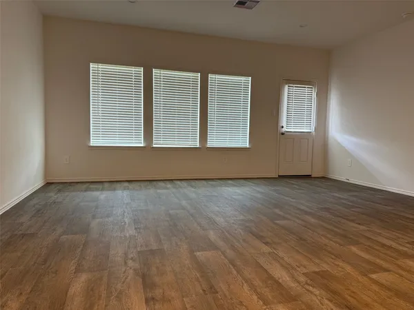 $2,500 | 31310 Derby Hvn Drive, Fulshear, TX 77441