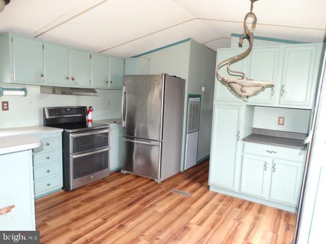 2920 Country Road Chambersburg, PA 17202 - Photo 17 of 18 Mobile Kitchen
