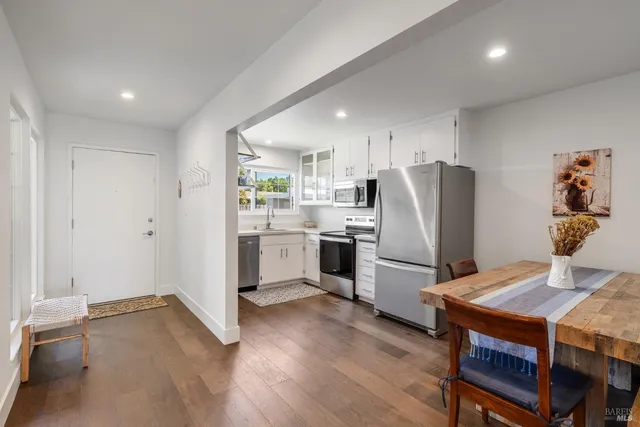 $575,000 | 921 1st Street West, Sonoma, CA 95476