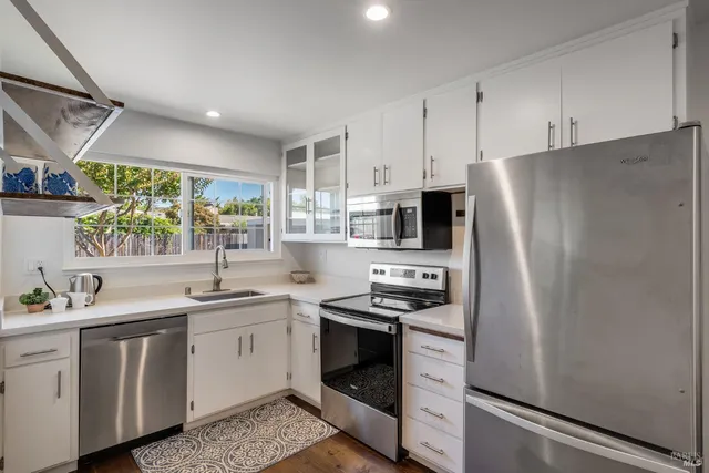 $575,000 | 921 1st Street West, Sonoma, CA 95476