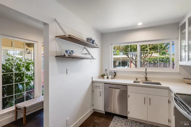 $575,000 | 921 1st Street West, Sonoma, CA 95476