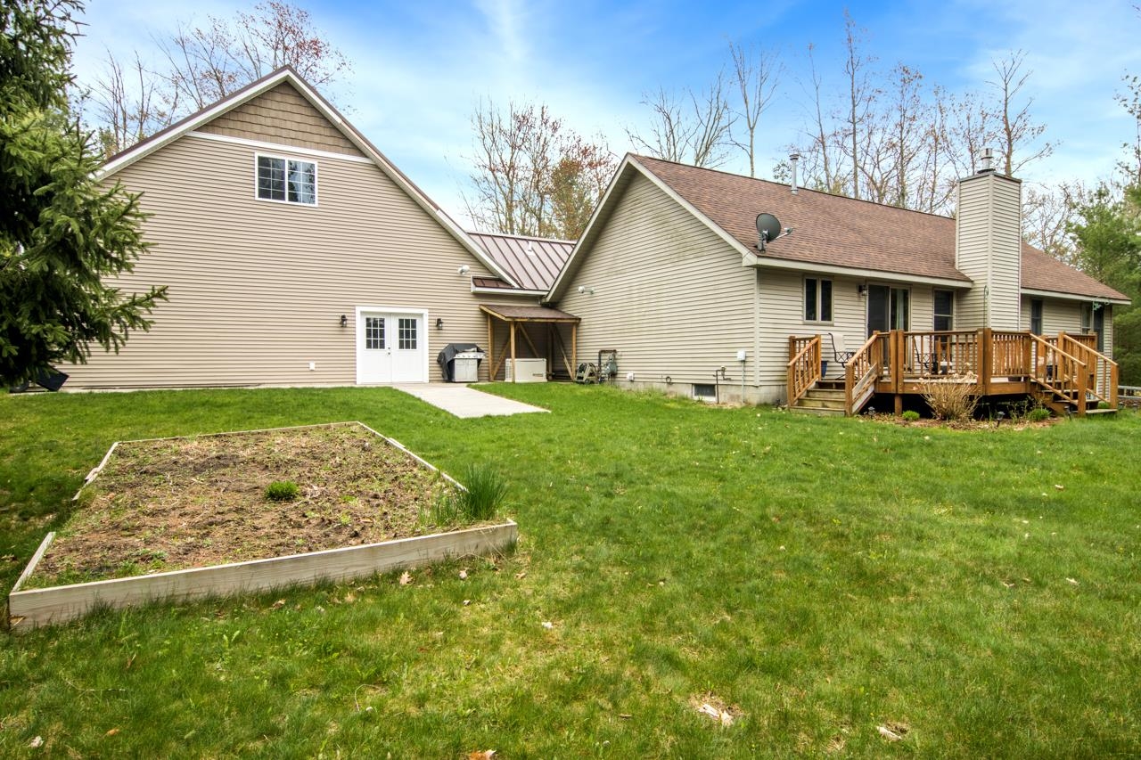 961 West Long Lake Road Traverse City, MI 49685 - Photo 29 of 32