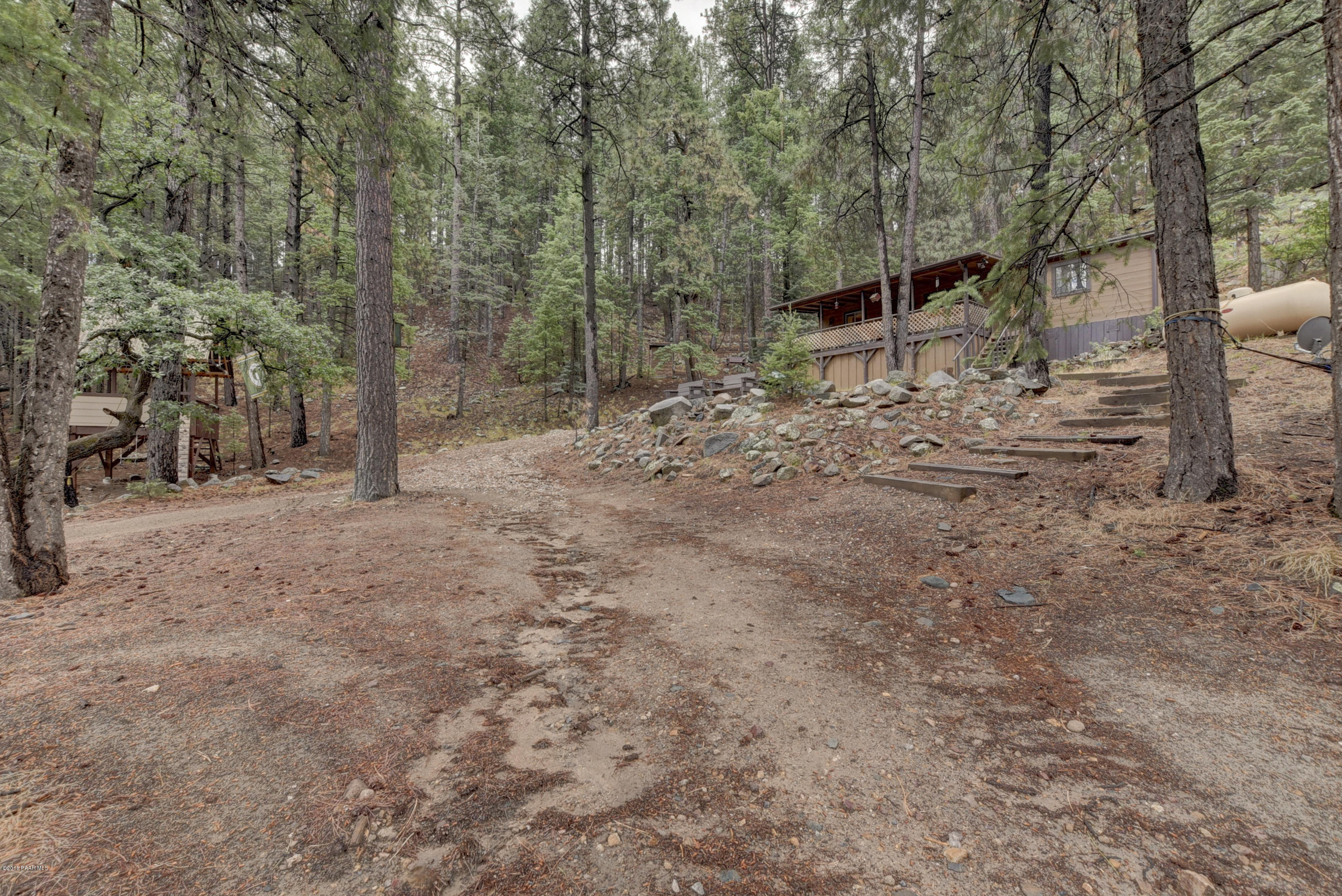 3979 East Sheldon Road Prescott, AZ 86303 - Photo 4 of 28 Driveway