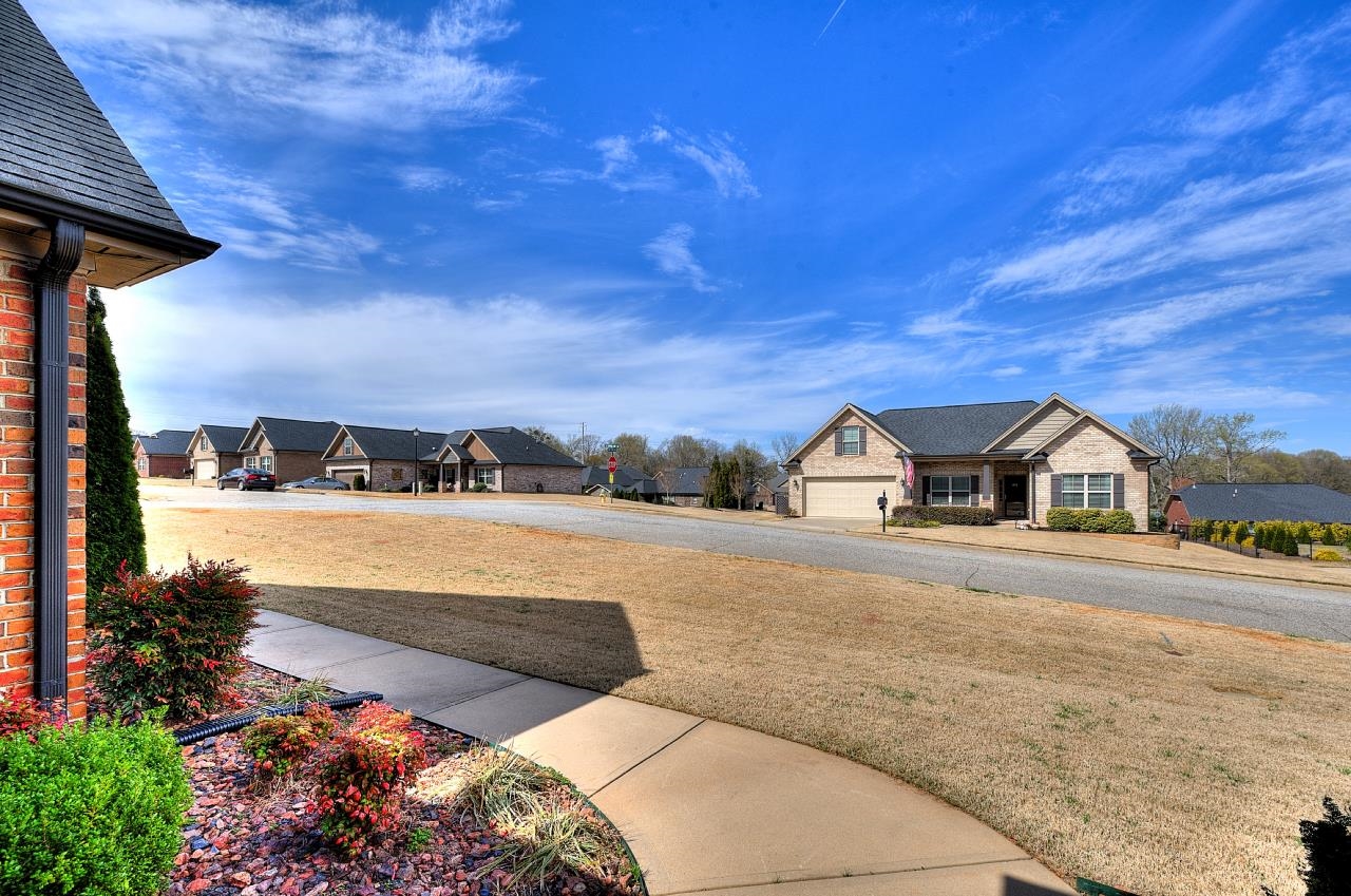 602 East Dateria Way Inman, SC 29349 - Photo 33 of 39 Gallery Image 33