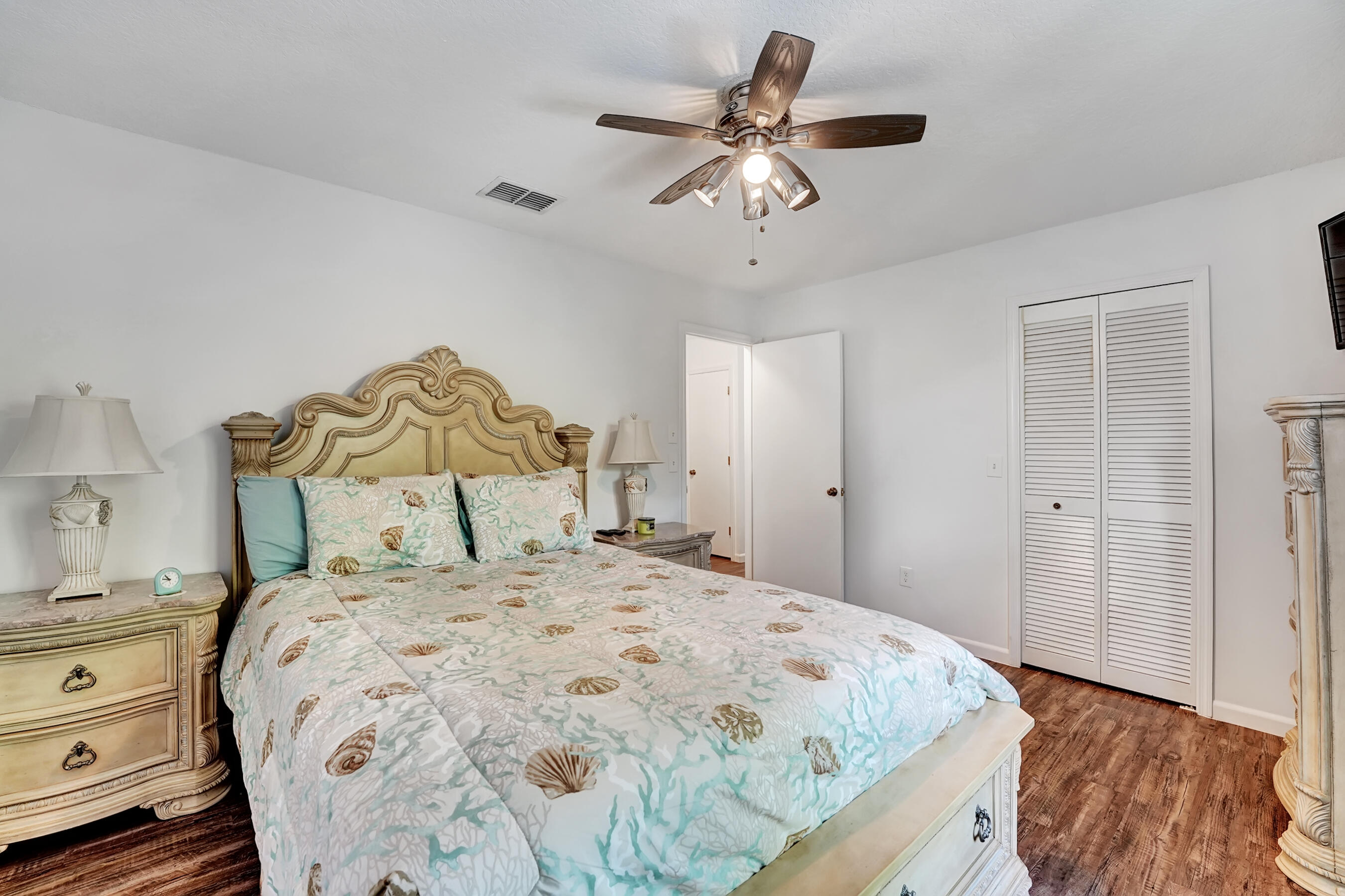 10369 Islander Drive Boca Raton, FL 33498 - Photo 26 of 39 DSC00875