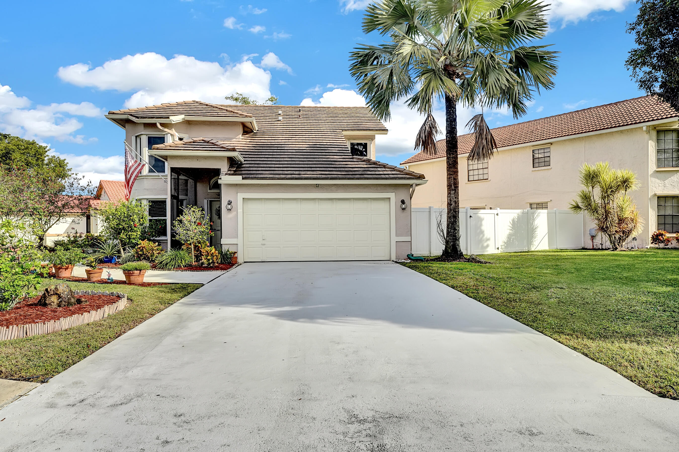 10369 Islander Drive Boca Raton, FL 33498 - Photo 3 of 39 DSC00760