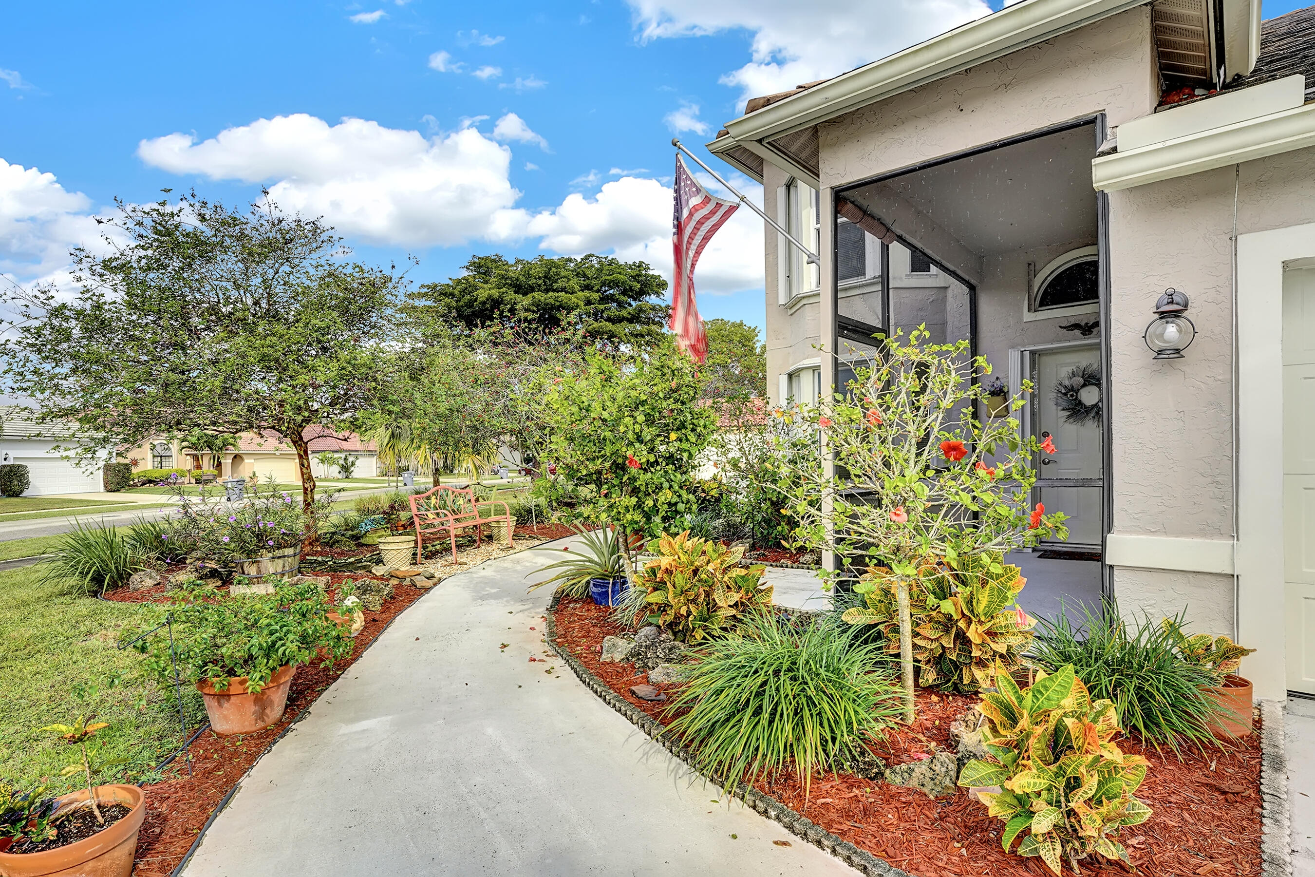 10369 Islander Drive Boca Raton, FL 33498 - Photo 5 of 39 DSC00775