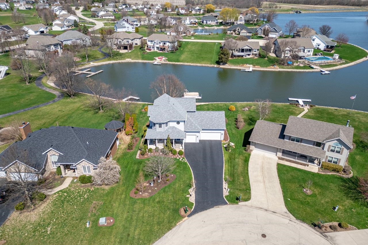 12805 Edgewater Pointe Winnebago, IL 61088 - Photo 4 of 47