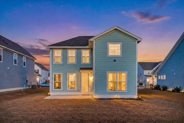 $415,000 | 468 Eagleview Drive, Moncks Corner, SC 29461